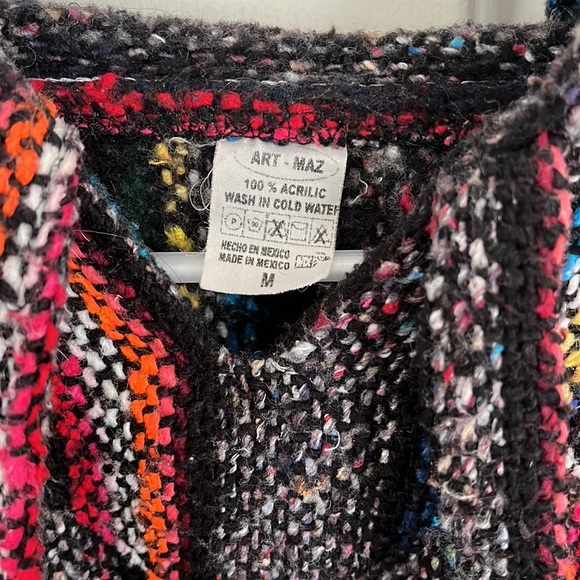 Drug Rug Pullover - Picture 3 of 3